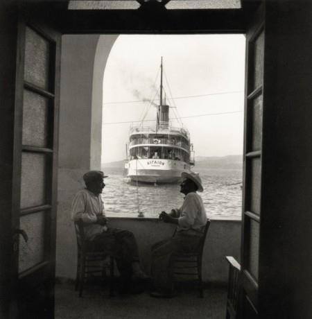 Σαντορινη ζητειται Αχθοφόρος