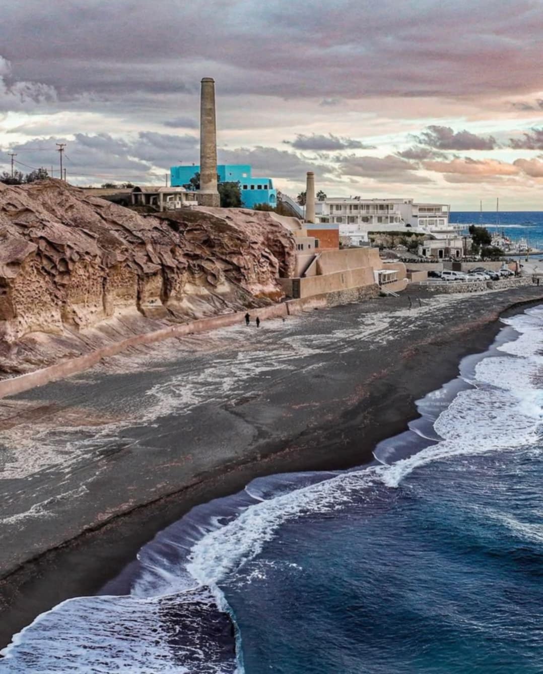 Σαντορινη ζητειται συνοδος εκδρομών
