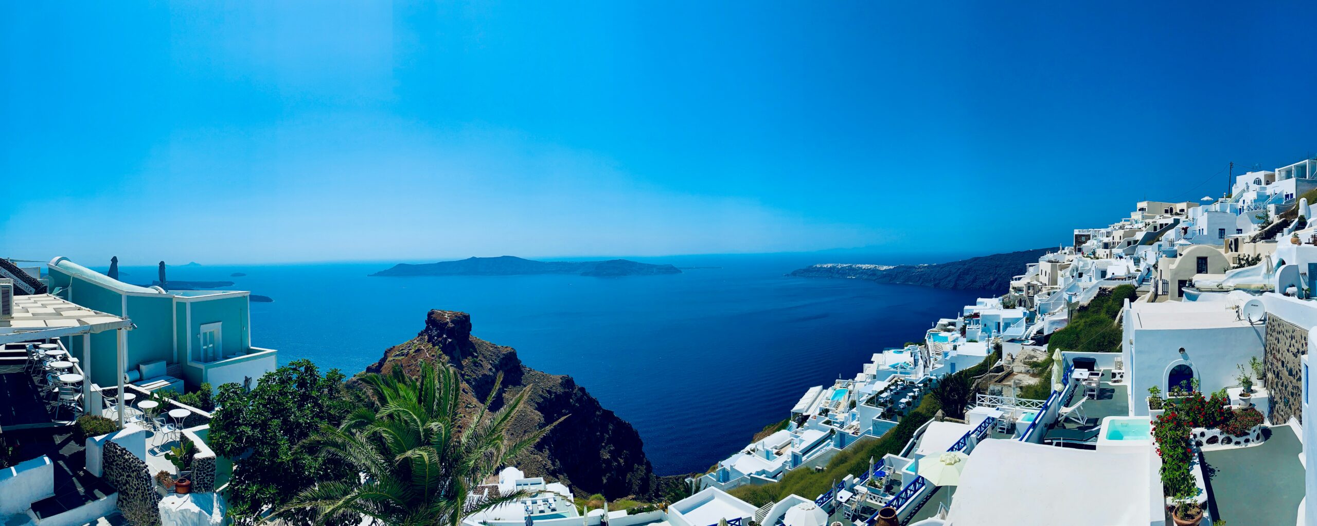 Σαντορινη ζητούνται:Β Μάγειρας Σερβις Ταμιας Μπαριστα Κρεπιερης