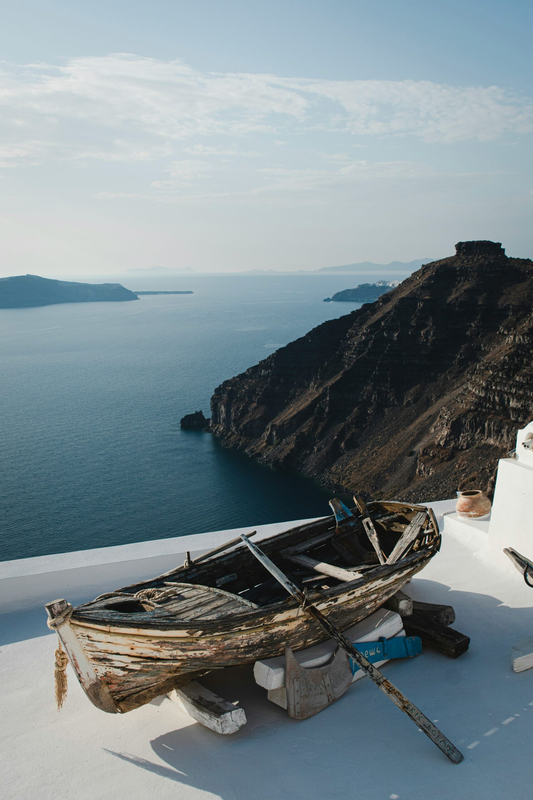 Σαντορινη ζητείται άτομο βοηθητικό κουζίνας