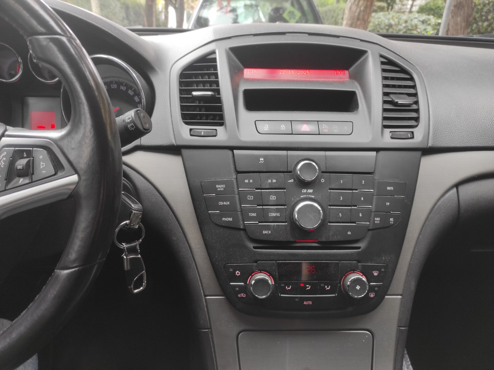 Opel Insignia 2011 1600 Turbo 180Hp