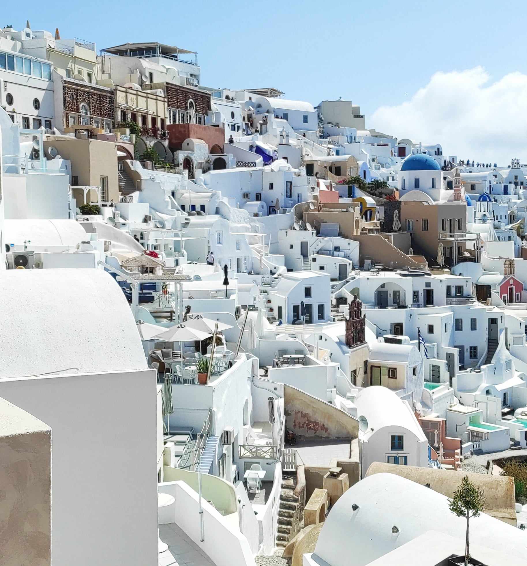 Σαντορινη ζητειται Σερβιτόρα / Σερβιτόρος