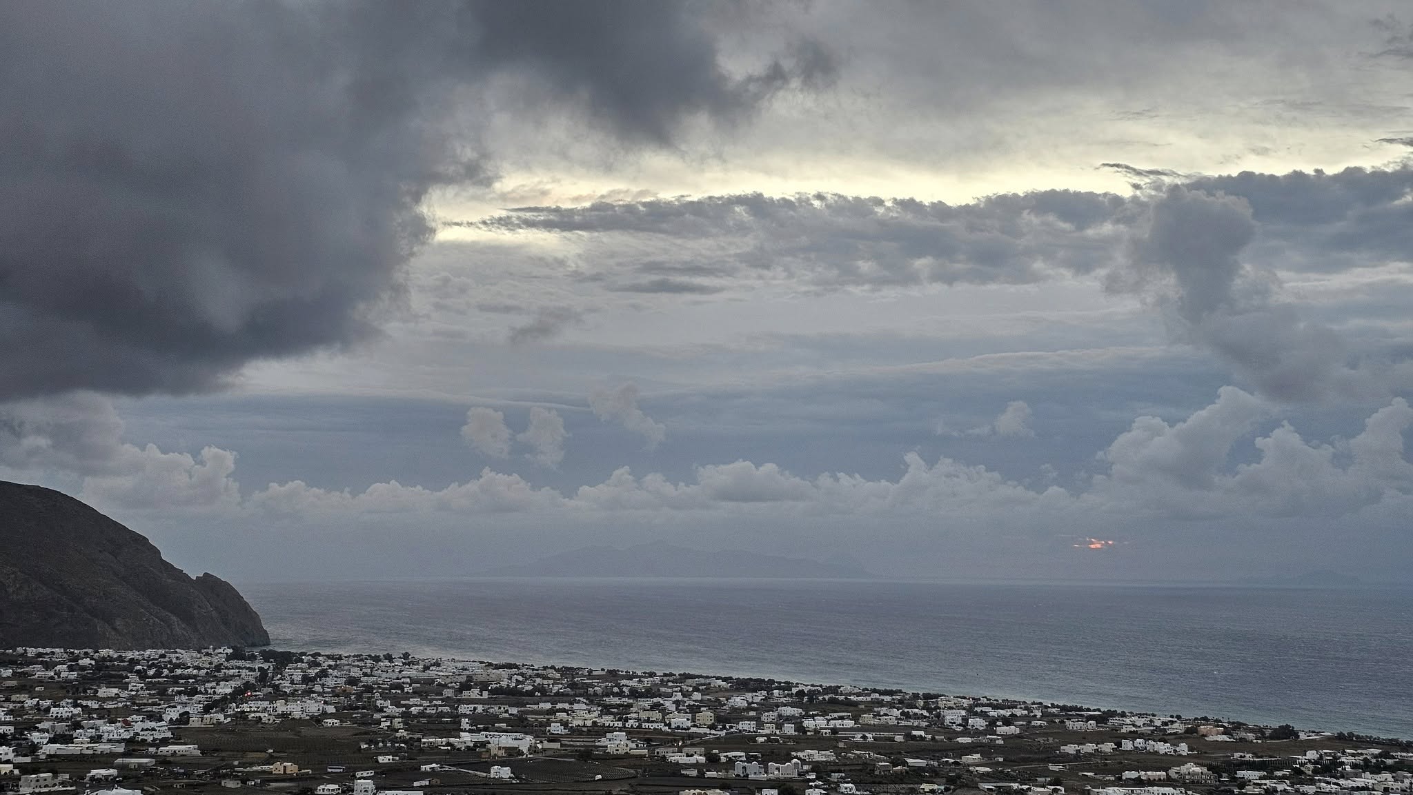 Σαντορινη Φηρα ζητούνται καμαριέρες
