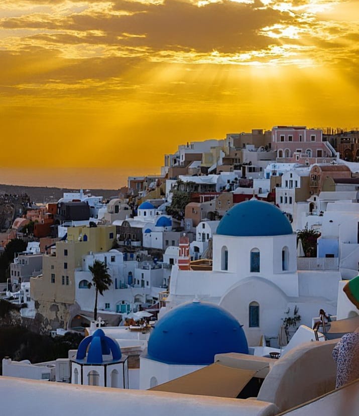 Σαντορινη Φηρά ζητειται πωλήτρια