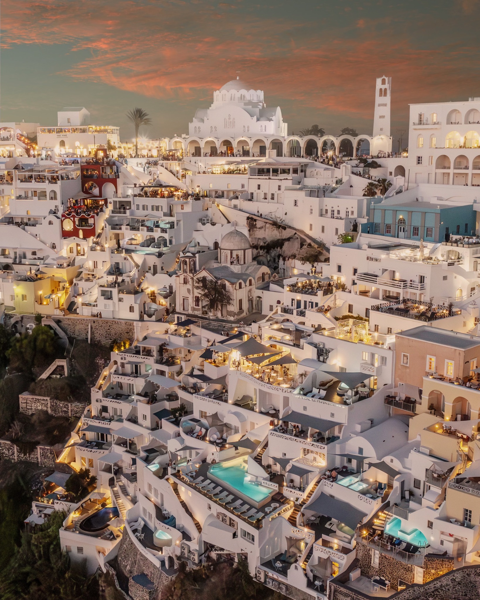 Σαντορίνη ζητειται Πωλητής για εταιρεία σκαφών