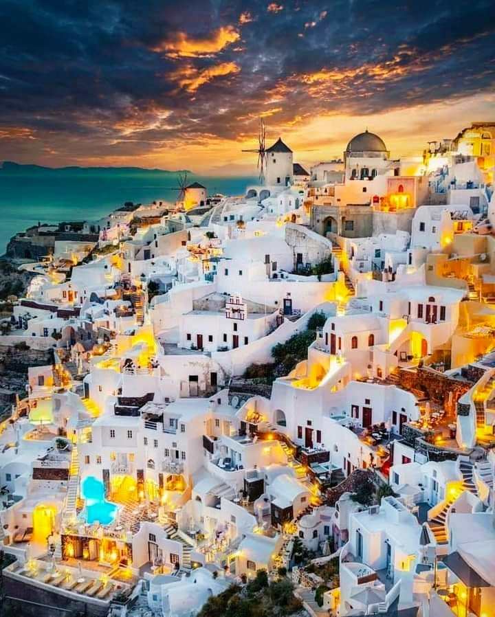 Σαντορινη Οια – Ζητειται: πωλητής-πωλήτρια