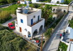 Νο 6 Περίσσα Πωλείται Οικόπεδο 550τμ με Κτίριο 4 Διαμερισμάτων